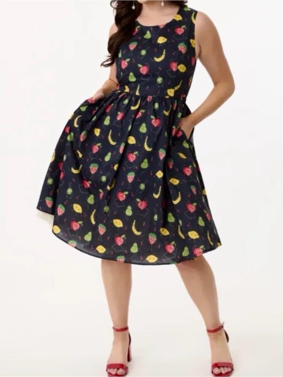 Tulip B Dresses & Skirts - Tulip B Retro Style Navy Fruit Print Sleeveless Dress Pockets Lined NWT